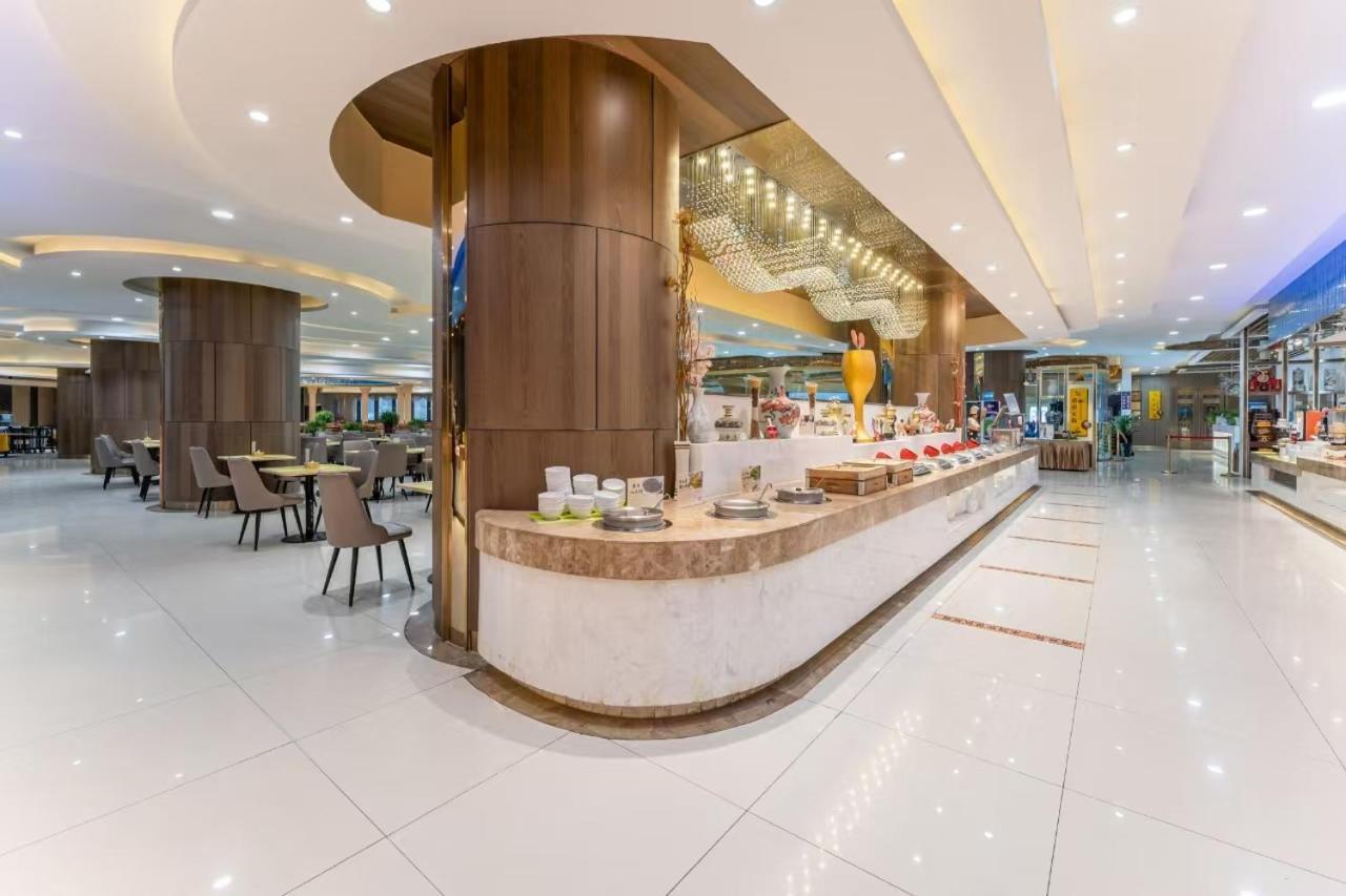 Jinan Yuquan Simpson Hotel Exterior photo