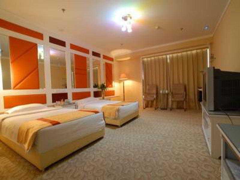 Jinan Yuquan Simpson Hotel Exterior photo