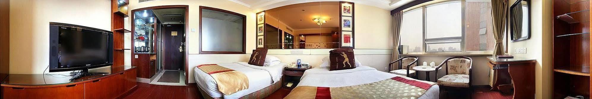 Jinan Yuquan Simpson Hotel Exterior photo